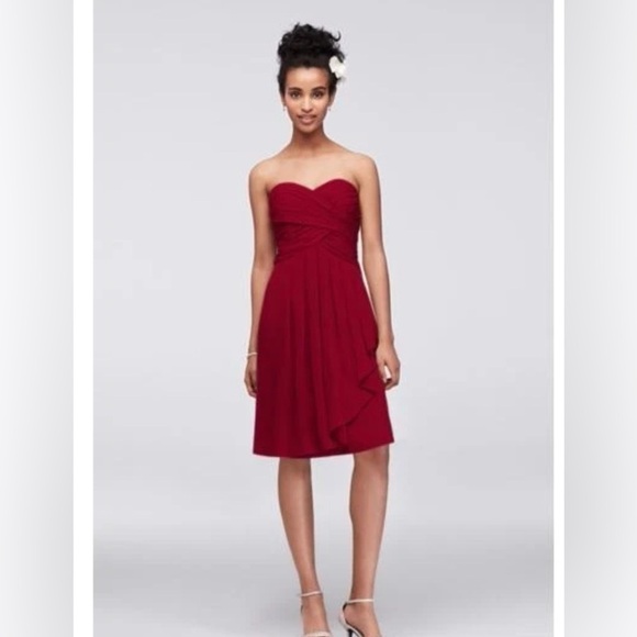 David's Bridal Short Strapless Crinkle Chiffon Dress-Apple Red Sz 8 - Picture 1 of 6